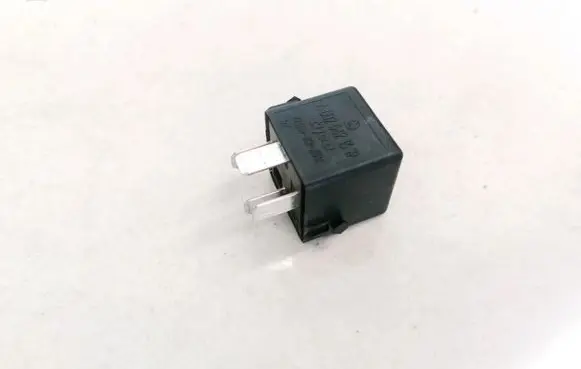 Mercedes-Benz CLC CL203 Other relay A0025421319 V23134-B52-X336