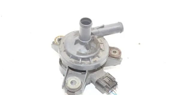 Toyota Auris E180 Electric auxiliary coolant/water pump G904047090