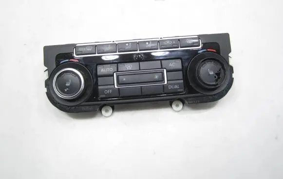 Volkswagen PASSAT B7 Climate control unit 5K0907044FB 5HB00974665 SW1112