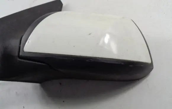 Ford Mondeo Mk III Manual wing mirror 014119