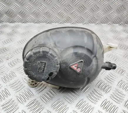 Mercedes-Benz E W238 Coolant expansion tank/reservoir A2055000049