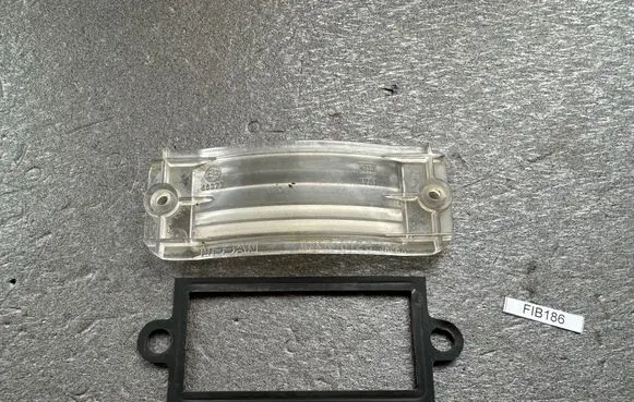 Nissan Patrol Y60 Number plate light 2651103J00 2651303J01