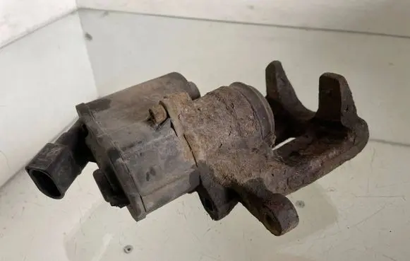 Audi A6 S6 C6 4F Rear brake caliper 52201569