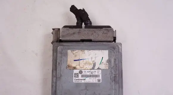 Volkswagen Golf VI Engine control unit/module 03L906023DR 03L906023A 5WP42637AA