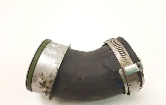 Audi Q7 4L Intercooler hose/pipe