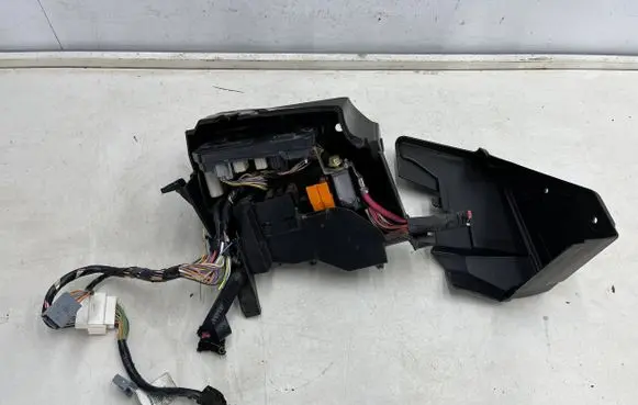 Renault Megane II Fuse box set 8200481867-G 8200356339