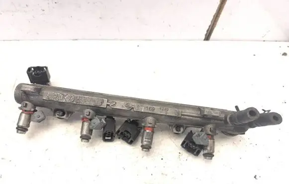 Volkswagen Golf IV Fuel main line pipe 036133319