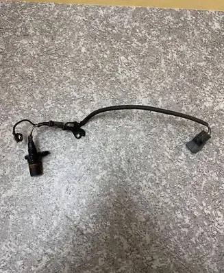 Toyota Avensis T220 Crankshaft speed sensor 