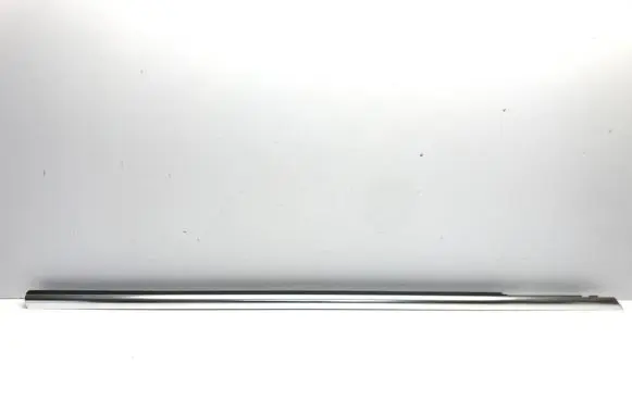 Mercedes-Benz CLS W257 Front door glass trim molding A2577250600 ZGS011 12012020