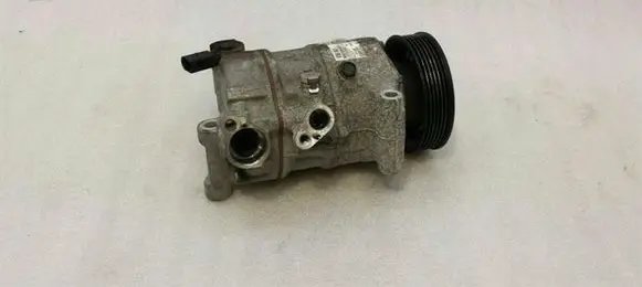 Audi A1 Air conditioning (A/C) compressor (pump) 5Q0820803E