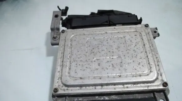 Mercedes-Benz B W245 Engine control unit/module A2661530291