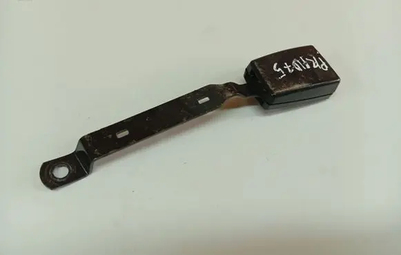 Skoda Roomster (5J) Front seatbelt buckle 5J0858471