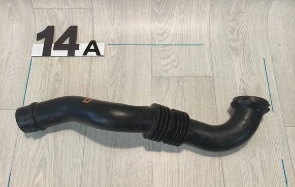 Renault Trafic II (X83) Intercooler hose/pipe 8200865653 93861963 58586