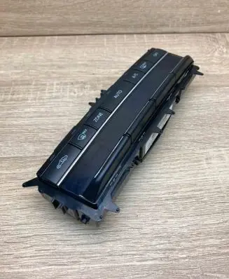 Mercedes-Benz E W212 Climate control unit A2129004607 A2128300285