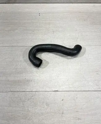 BMW 5 E60 E61 Breather/breather pipe/hose 7786034