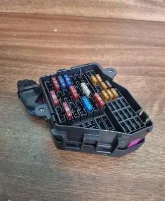Audi A3 S3 8L Fuse box set