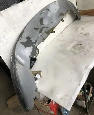 Volkswagen Jetta V Front bumper lip 