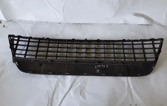 Ford Mondeo MK IV Front bumper lower grill 7S7117B968B 7S7117B968C