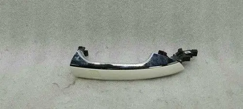 Mercedes-Benz GLA W156 X156 Front door handle light (exterior) A2047601470