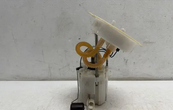 BMW 3 F30 F35 F31 In-tank fuel pump 7243972 0580204019 P97211095272