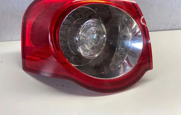 Volkswagen PASSAT B6 Rear/tail lights 3C9945095N