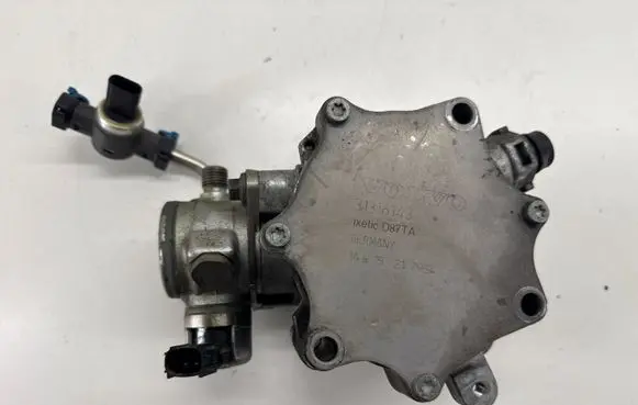 Volvo S60 Vacuum pump 31316143 31480558 32140068