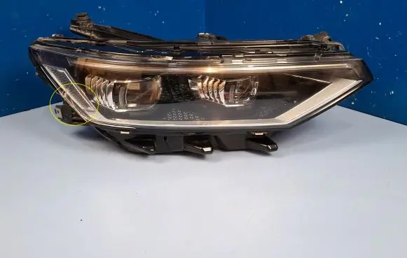 Volkswagen PASSAT B8 Headlight/headlamp 3G1941082P 90175145