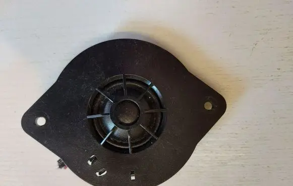 Audi A5 Sportback 8TA Panel speaker 8R0035399