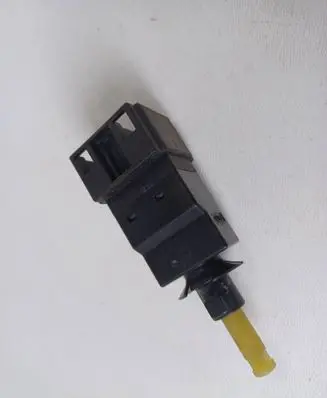Mercedes-Benz SL R230 Brake pedal sensor switch 0015452109