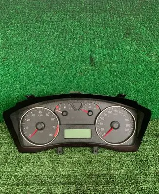 Speedometer (instrument cluster)