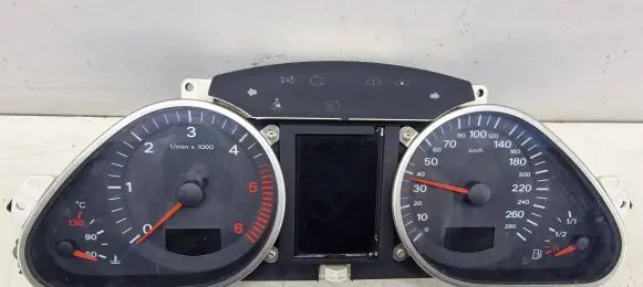 Audi A6 S6 C6 4F Speedometer (instrument cluster) 4F0920900S