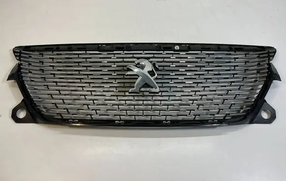 Peugeot 2008 II Front grill 9826326680 99922441