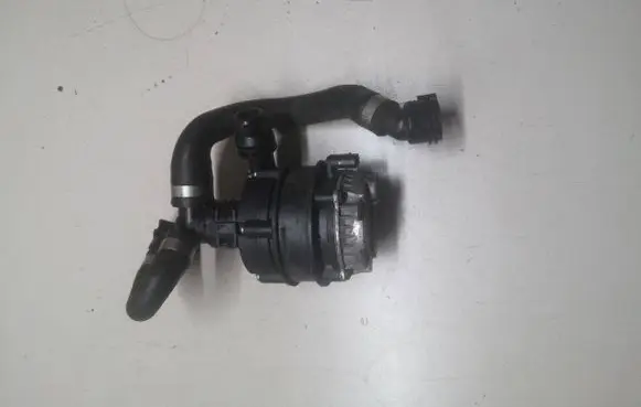BMW 1 F20 F21 Electric auxiliary coolant/water pump 8637953 0392024062 20170321