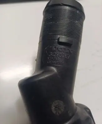 Thermostat/thermostat housing