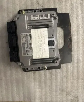 Peugeot 206 Engine control unit/module 9653958980 51128880 0281011627