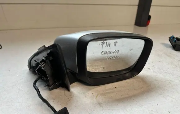 Volvo XC60 Front door electric wing mirror 31352106