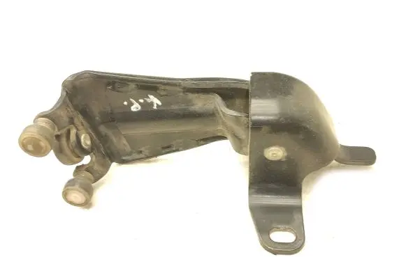 Mercedes-Benz Vito Viano W639 Sliding door middle roller runner A6397602247 ZGS00311W26