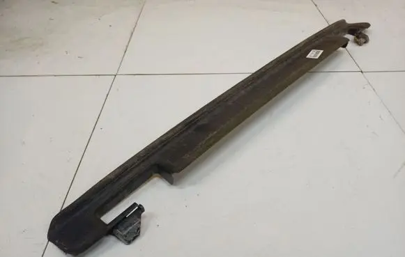 Volkswagen PASSAT B6 Rear bumper mounting bracket 3C9827408A