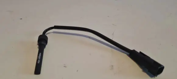 Volvo XC70 Coolant level sensor 6G9110D965A 30645812