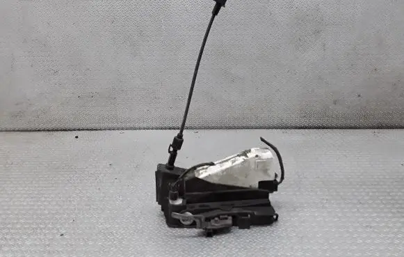 Seat Alhambra (Mk1) Front door lock 93BG220A20DD
