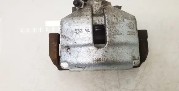 Volkswagen Touran I Front brake caliper
