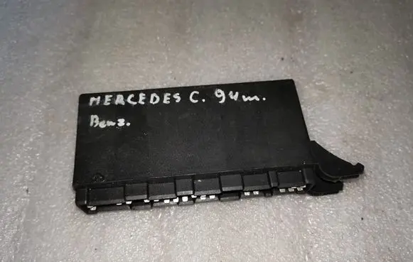 Mercedes-Benz C W202 Light module LCM 2025420232
