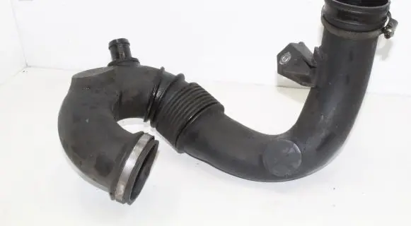 Jaguar XF X250 Air intake hose/pipe 9X239690AE AW939690AD