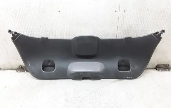 Peugeot 308 Tailgate/boot lid cover trim 9681640277