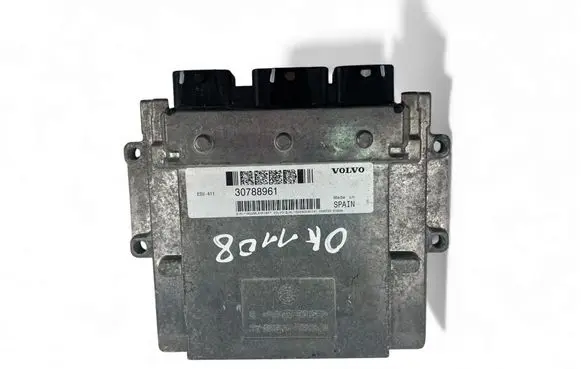 Volvo V50 Engine control unit/module ECU 30788961