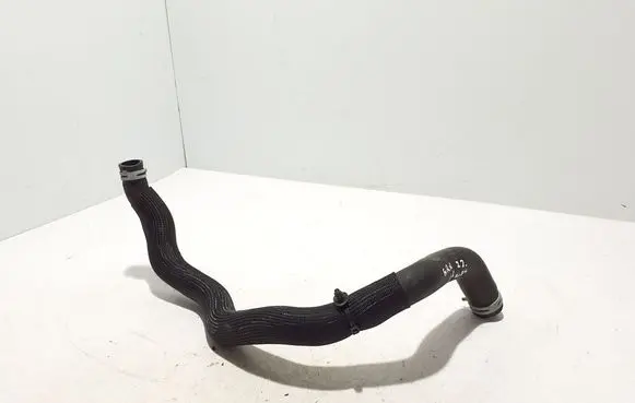Renault Arkana Engine coolant pipe/hose 215015770R