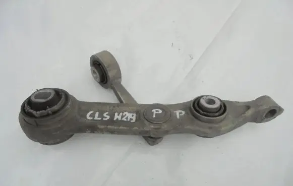 Mercedes-Benz CLS C219 Front control arm