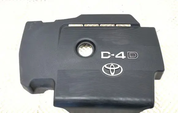 Toyota Avensis T270 Engine cover (trim)
