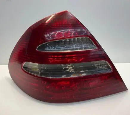 Rear/tail lights