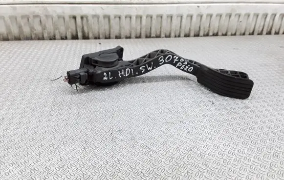 Peugeot 307 Accelerator throttle pedal 0280752851
